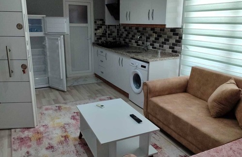Dulkadiroglu Apartamento | Cam Suites