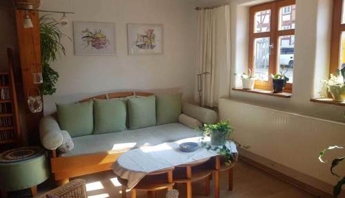 Ältestes Haus in Quentel - Ferienwohnung 1 mit kleinem Garten