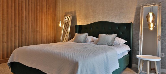 Ada Luxury B46
