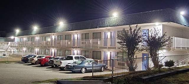 AMERICAN INN