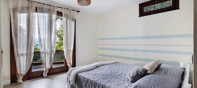 Apartamento 'Ginestra' con vistas al mar, Wi-Fi y aire acondicionado