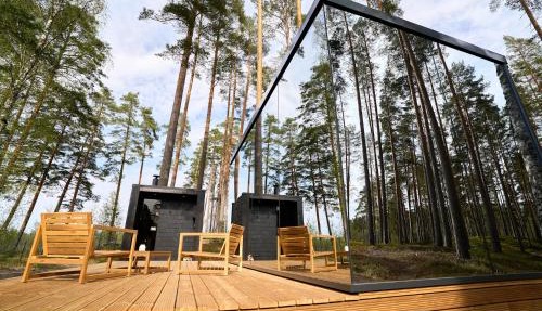 Bejas Lux Mirror Houses
