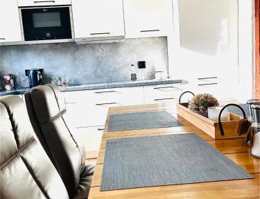 Ferienwohnung Eisenach - Kamin & Garten - Hunde willkommen