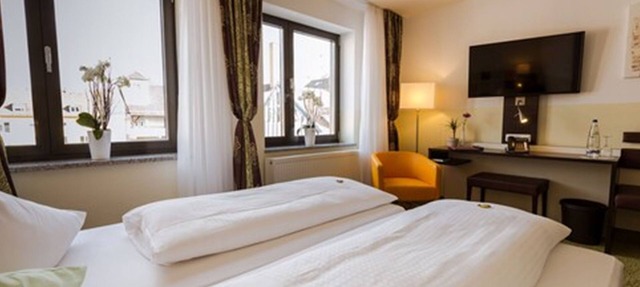 Hotel Arooma