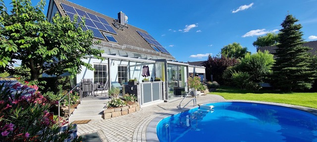 idílico apartamento con piscina y sauna cerca de Leipzig