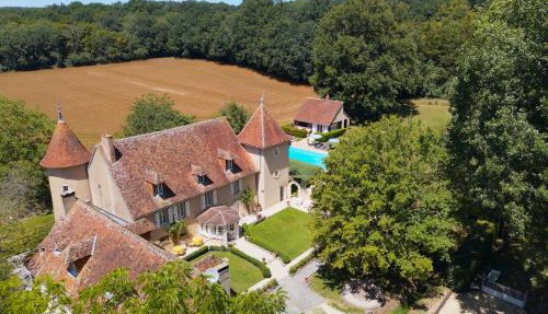 Le Petit Chateau De Sainte Colombe