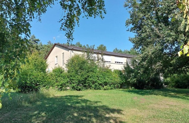 Maison familiale près du Zoo et du circuit - FR-1-410-463